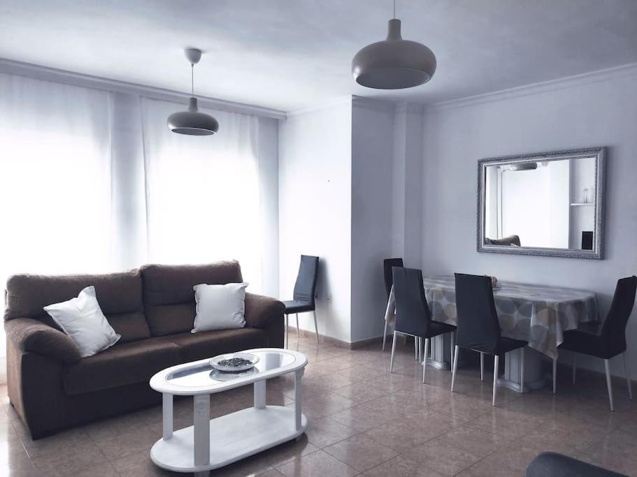 Apartamento Las Brisas 林孔-德拉维多利亚 外观 照片