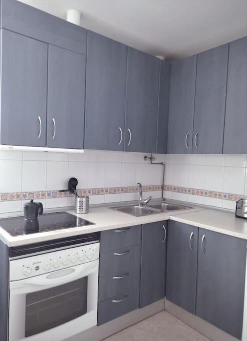 Apartamento Las Brisas 林孔-德拉维多利亚 外观 照片